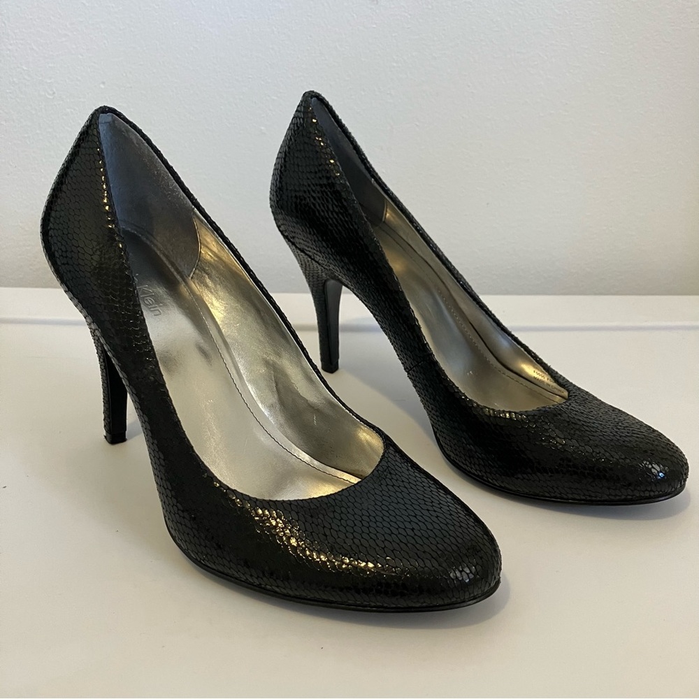 Calvin Klein Salina Python Print Black Heels 6.5 - image 1